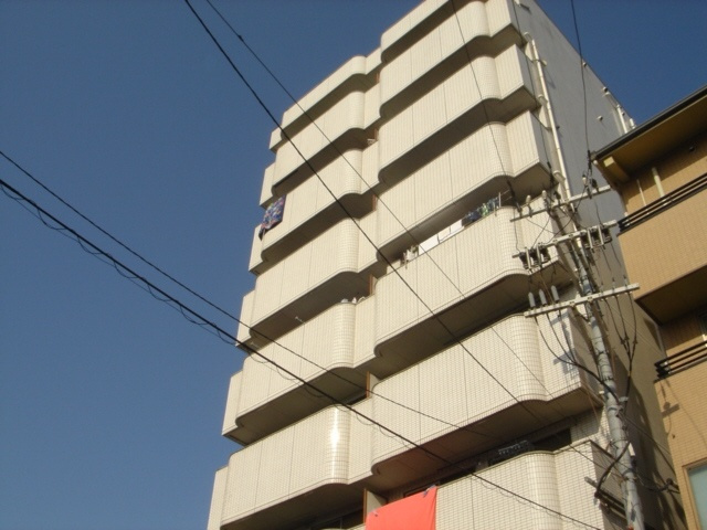 ジーユー 東大阪渋川店情報ページ タウンホーム出戸本店