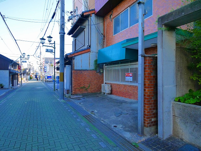 柳町店舗事務所のエントランス