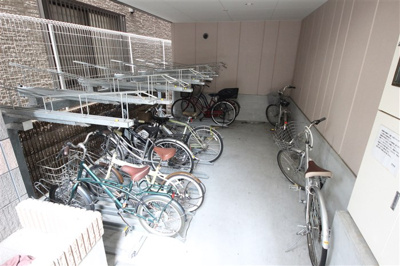 【駐車場】 | ルミエール瓦屋町