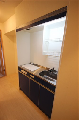 【キッチン】 | ルミエール瓦屋町