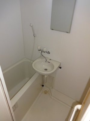 【シャワールーム】 | RYU