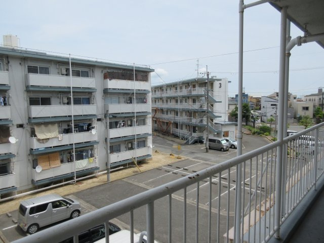 ビレッジハウス東二見2号棟の展望