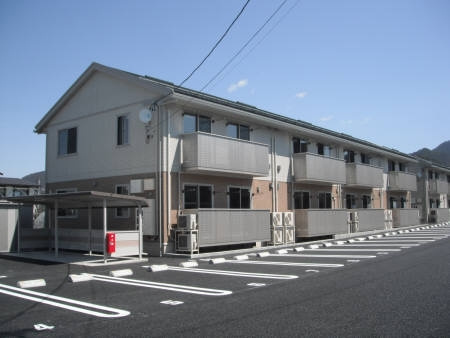 イスズ サンピア Ａの外観