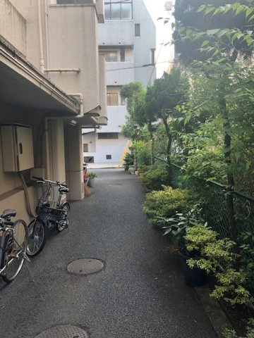 コーポ松岡のエントランス