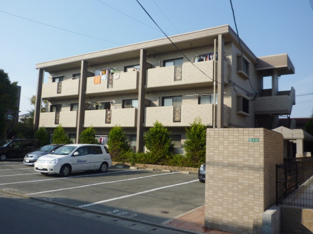 Dearcortkawanami（ディアコートカワナミ）【キャッシュバック対象物件】の外観|外観は落ち着いています