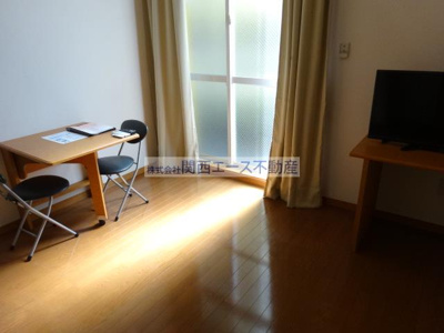 【居間・リビング】 | レオパレスマエダ