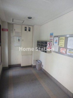 【ロビー】 | 八幡ハイツ