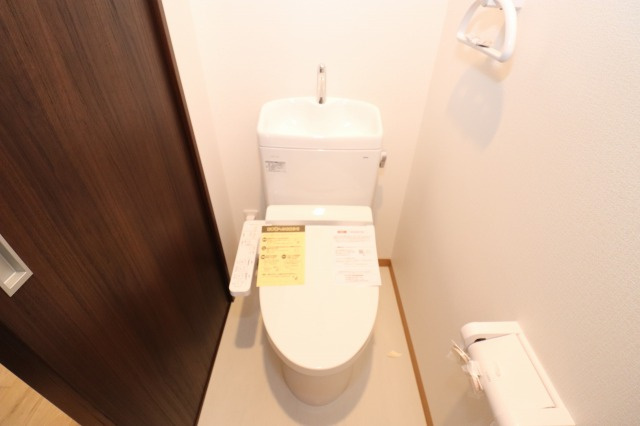 ローズビル上町のトイレ|落ち着いたトイレです