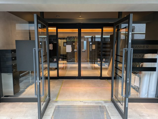 【エントランス】 | グランメール代々木