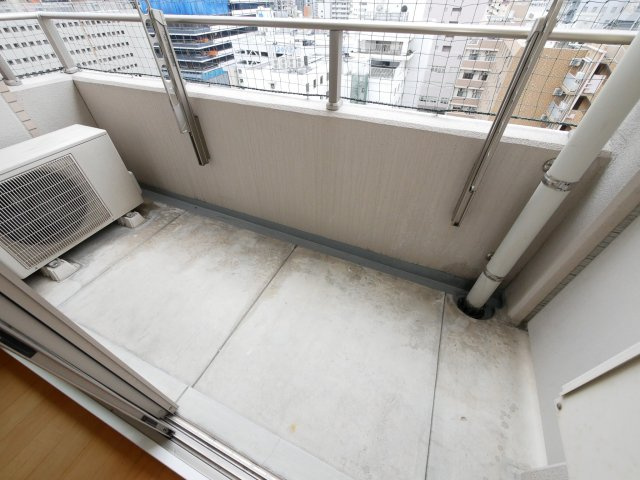 サヴォイマキシマイズ博多ステーション　9階のバルコニー|別号室のものです。現状優先になります。