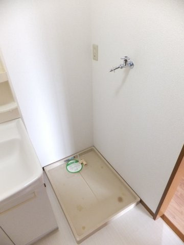 サンモールのその他|洗濯機置き場