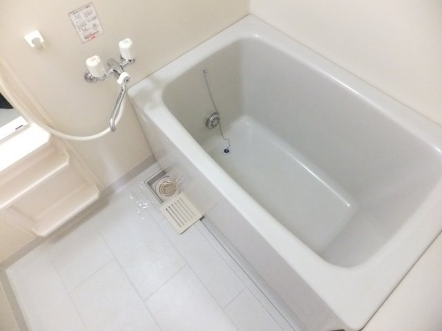 サンモールの浴室