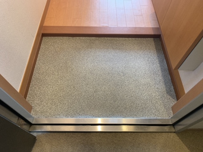 【玄関】 | カピートロ