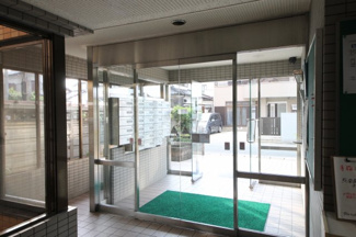 【エントランス】