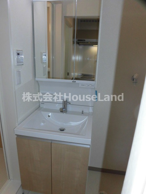 フジパレス黒田Ⅴ番館の独立洗面台