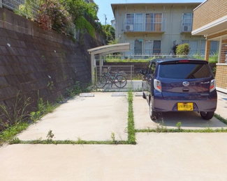 【駐車場】 | いつでも目の届く敷地内に駐車場があります♪荷物がかさばりがちなお買物にも、敷地内駐車場があると便利ですよね☆