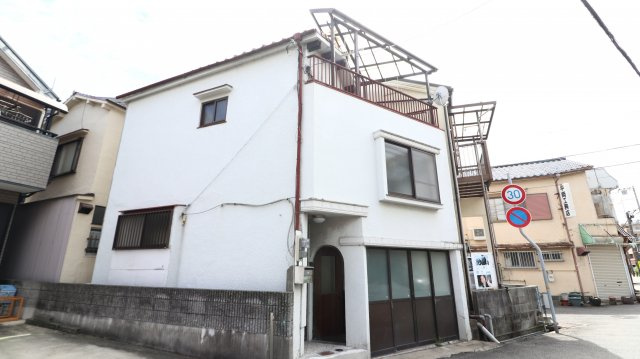 山手5丁目倉庫付戸建の外観