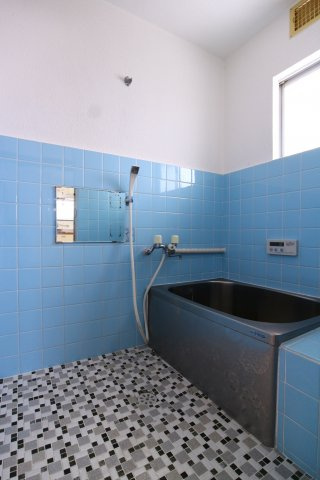 林コーポラスの浴室