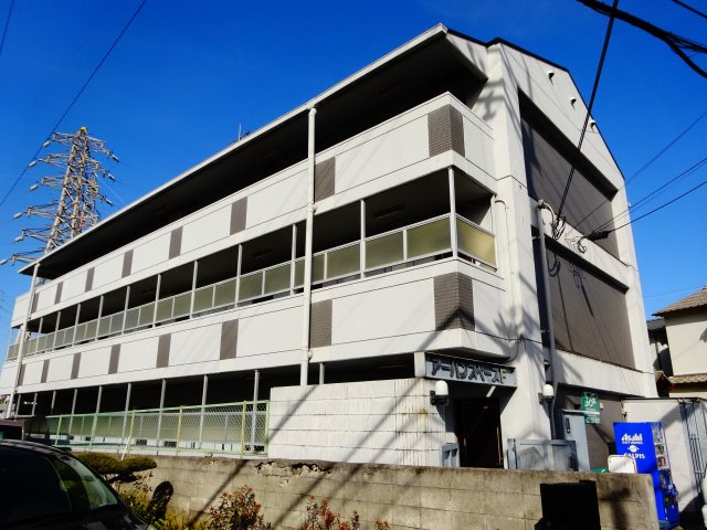 アーバンスペースＦの外観