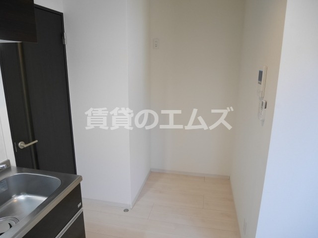 【キッチン】 | ＧＲＡＮＤＴＩＣ雑餉隈 | ＧＲＡＮＤＴＩＣ雑餉隈の冷蔵庫置き場