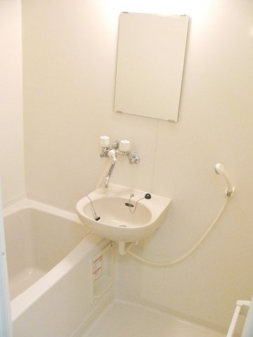 カーサオカⅡの浴室|※写真は同タイプの別室になります