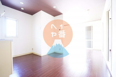 【洋室】 | メゾン・MB | 明るいですね