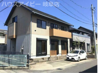 【外観】 | 岐阜市大菅南　中古住宅　ミサワホームの蔵のあるお家
築１８年　住宅ローン控除対象物件です
