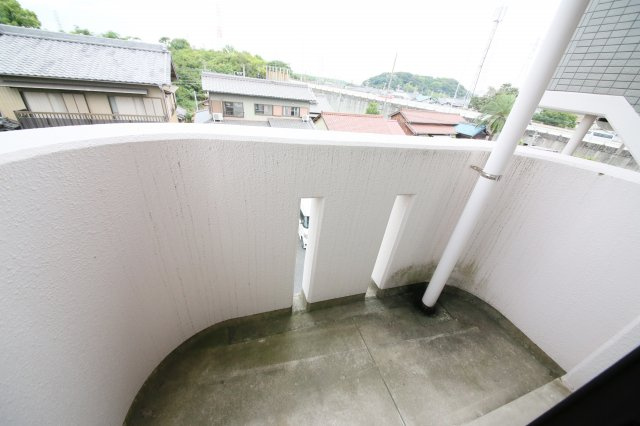 ヴァンベール新舞子のバルコニー