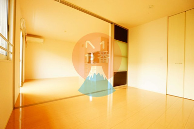 【居間・リビング】 | ルシオール | 開放感のあるお部屋ですね
