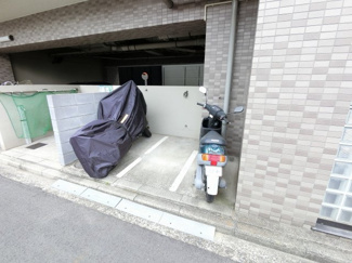 【その他共用部分】 | 敷地内バイク置場