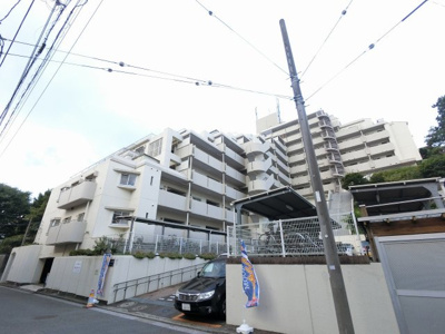 【外観】 | アンバサダー横浜松見町 | JR横浜線「大口」駅徒歩5分、東急東横線「妙蓮寺」駅徒歩15分！
通勤時間の短縮でご家族と過ごす時間を増やす事が出来ます。