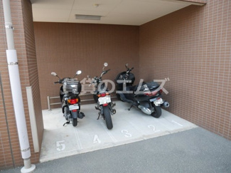 【その他共用部分】 | ルモール大橋のバイク置き場