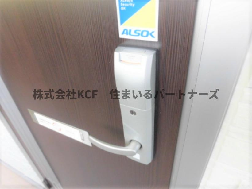 プログレスⅠA棟の玄関|シンプルで使いやすい玄関です