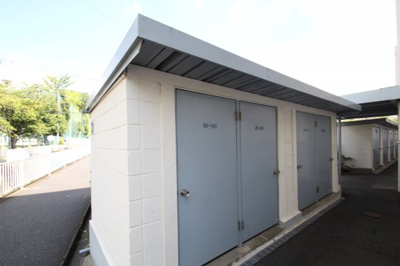 【その他共用部分】 | 海老名プラーザ20号棟1階　2ＬＤＫリフォーム住みマンション【仲介手数料無料】 | 無料のトランクルーム付き