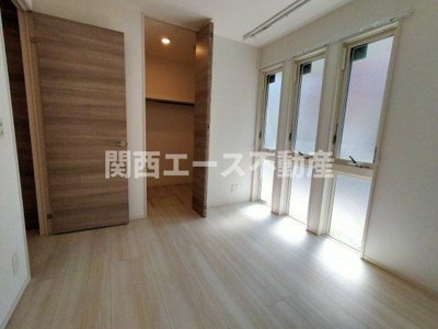  | Present Well D-room