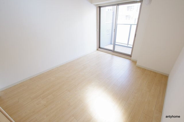 フォーリアライズ南堀江ヴィータ 仲介手数料無料の洋室