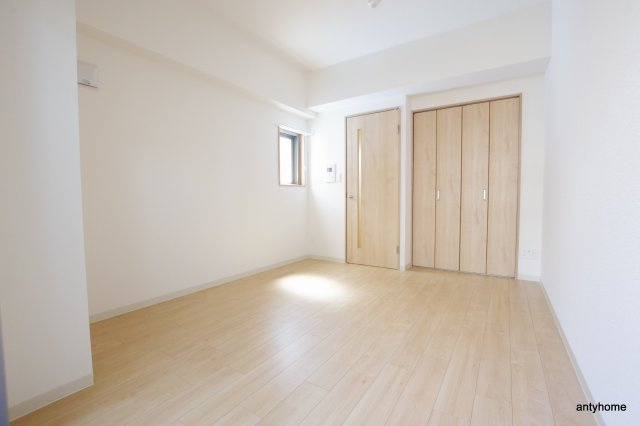 フォーリアライズ南堀江ヴィータ 仲介手数料無料の居間・リビング