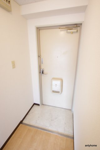エクステンド福島　仲介手数料無料の玄関