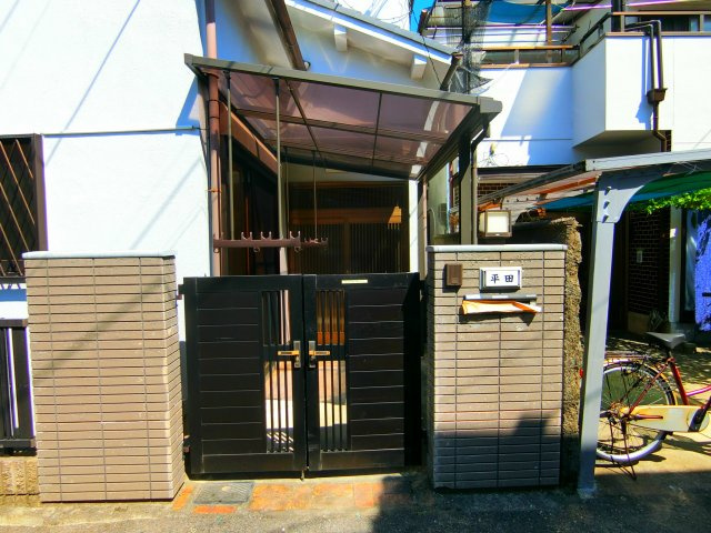 Re-Home南野田のエントランス