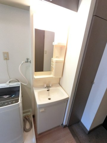 【独立洗面台】