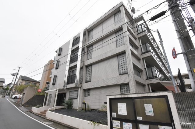 江坂ハイツ8　仲介手数料無料の外観