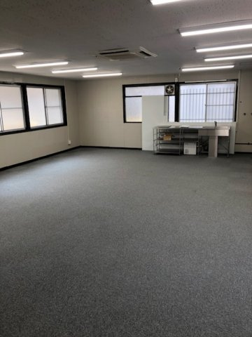 アズマビルの内装