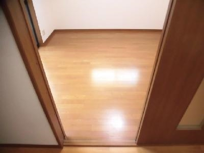 プリジェール太子道の内装|廊下から～