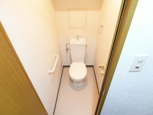 ラフォレグラースのトイレ