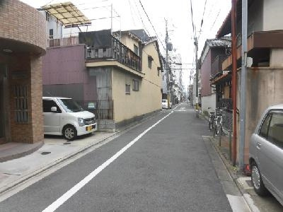 ファーストコート五条若宮（旧アルス若宮）の周辺|前面道路