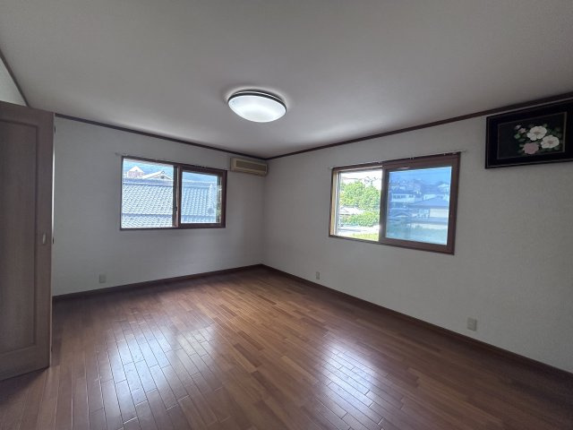 和歌山市善明寺・中古戸建・111769の洋室