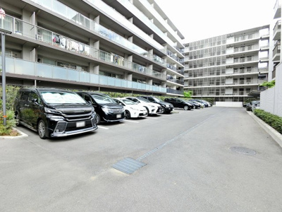 【駐車場】 | シティテラス川崎鈴木町ガーデンズ | 平置き駐車場です。