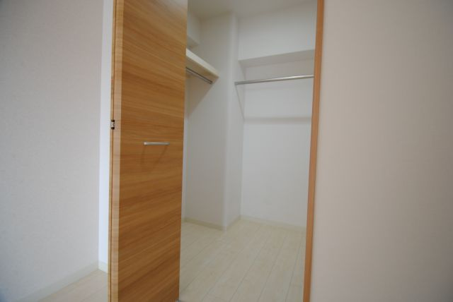 グランドシャトー花畑Ｔ・Ｓの収納