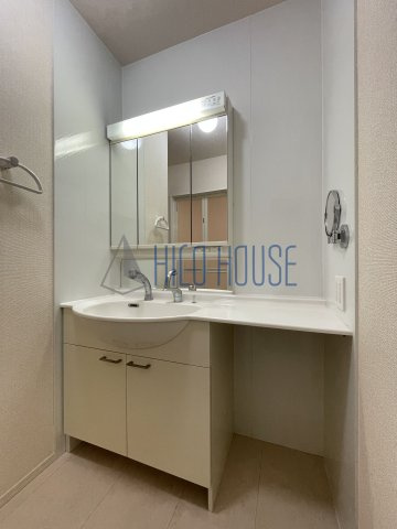 コージーハウスAの洗面所