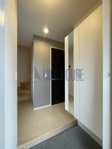 コージーハウスAの玄関